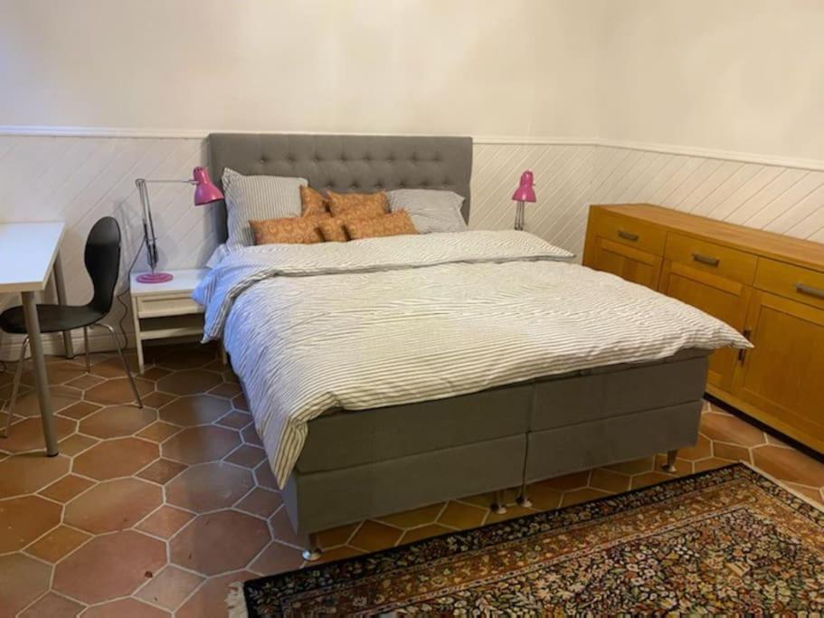 Ferienwohnung Laegenhet I Ett Hus Egen Ingang Sundbyberg Exterior foto